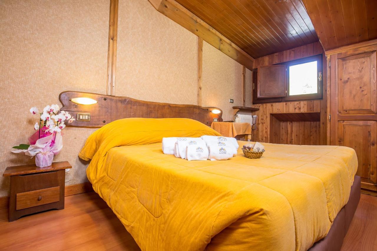 Hotel Togo Palace Terminillo Bagian luar foto